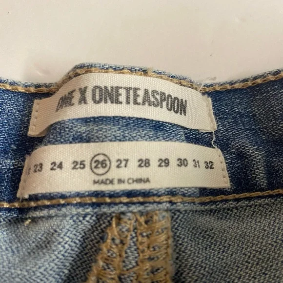 OneTeaspoon Juliettes high waist Coastal Cowgirl curved hem.Size 26 - Picture 7 of 12